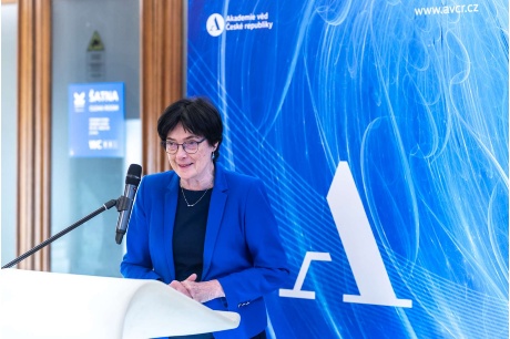 Eva Zažímalová