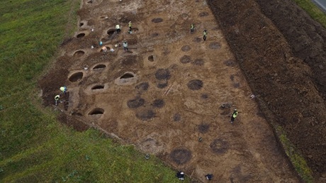 Archaeological fieldwork at the Prague Ring Road.
